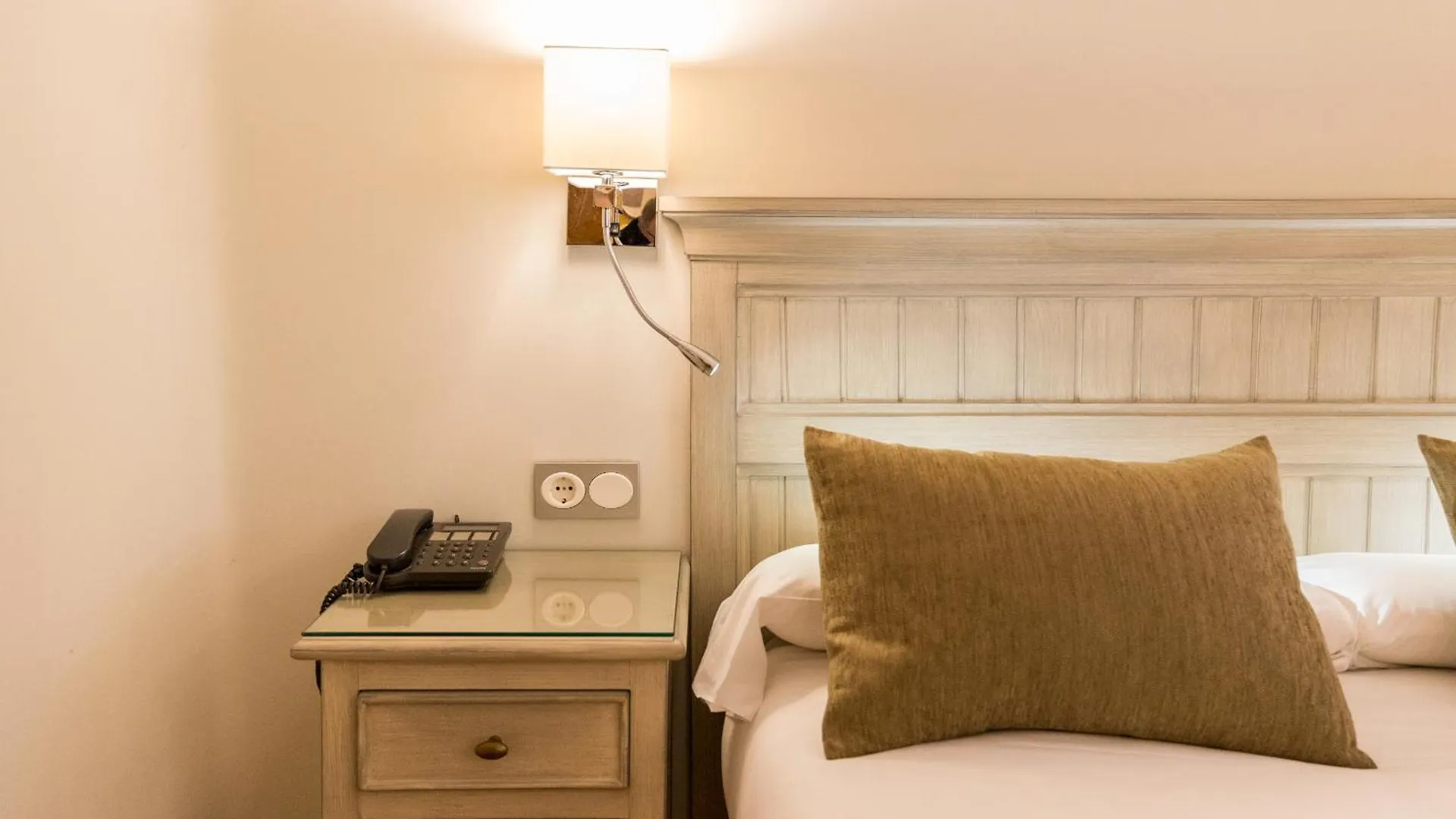 Bypillow California مالقة فندق